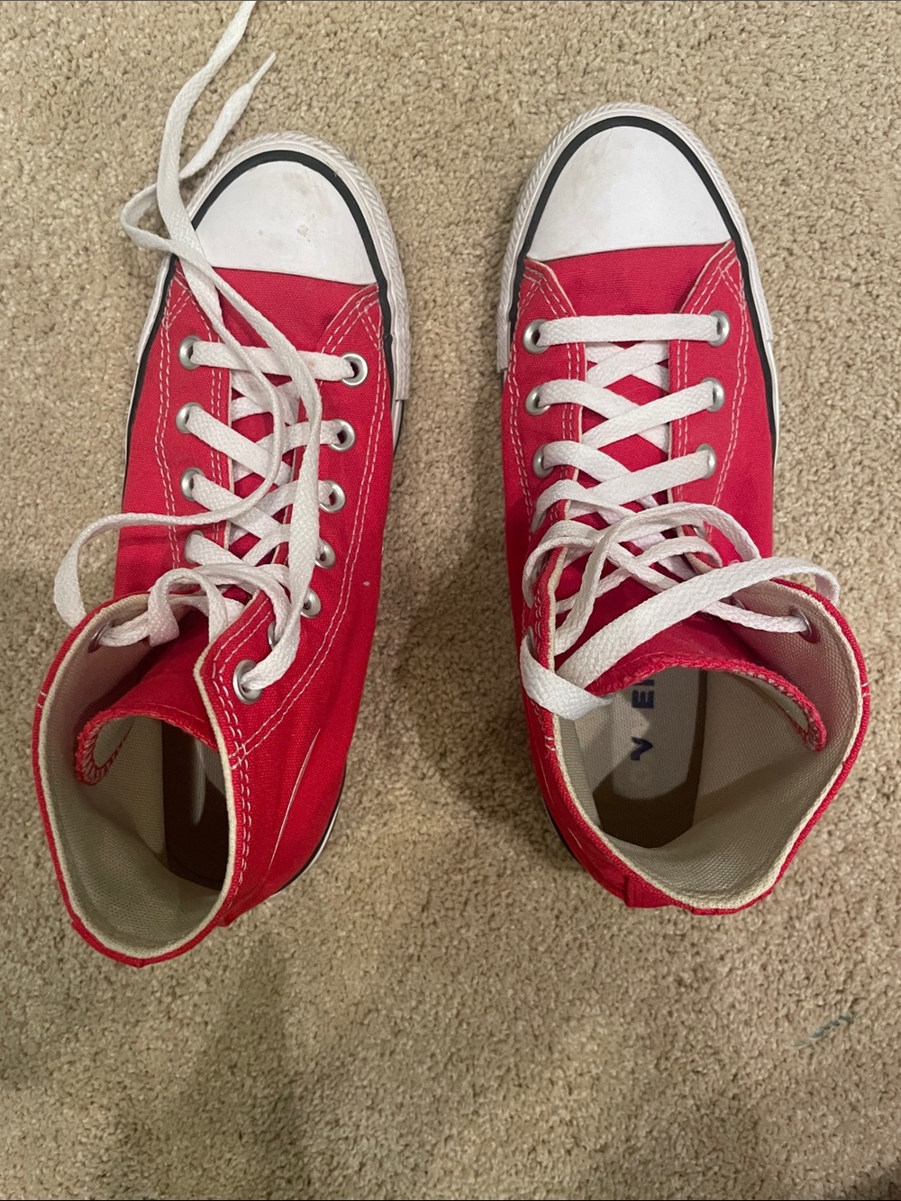 Converse All Star high top shoes, red, men’s size 6 or women’s size 8 - Picture 4 of 7